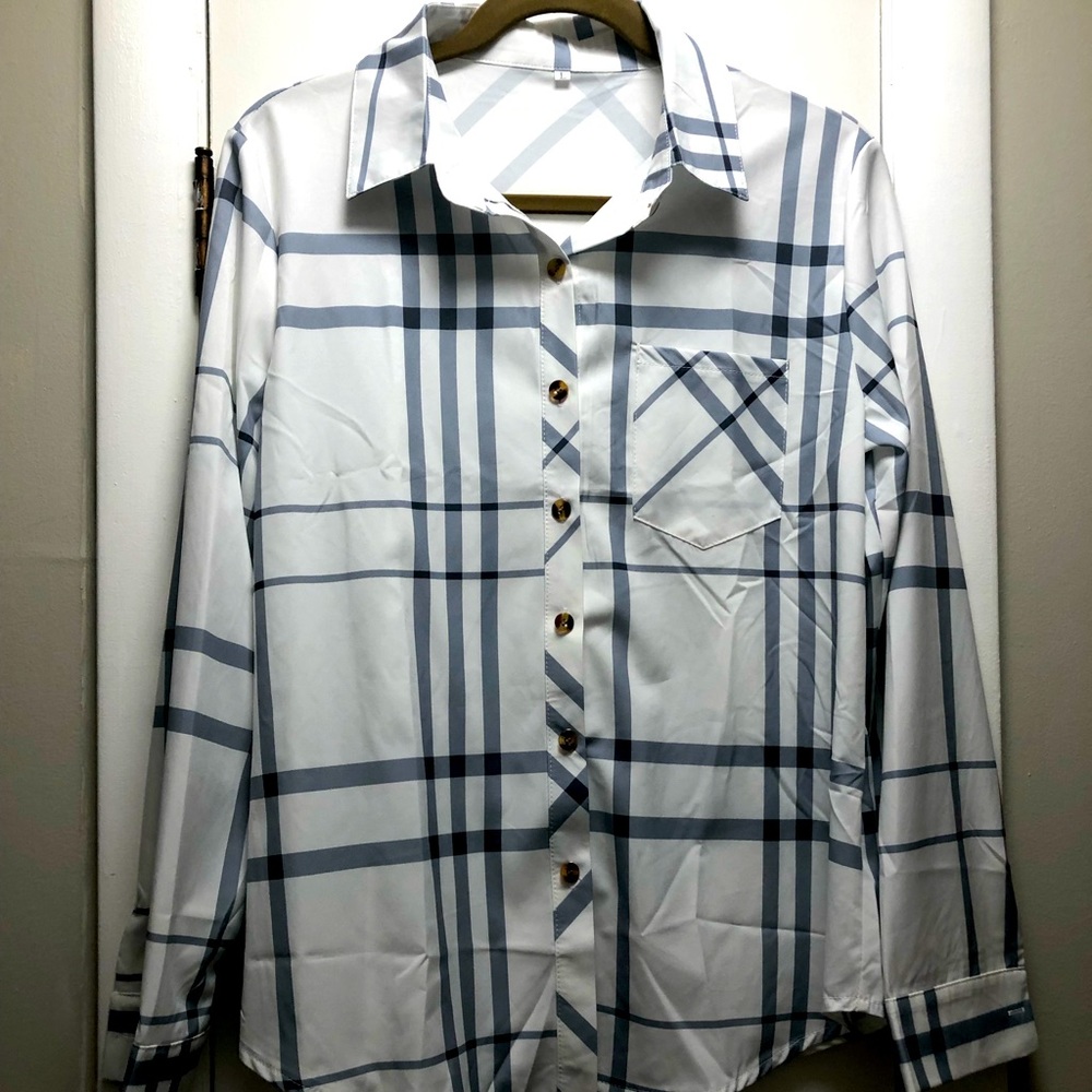 🖤🤍WHITE & GRAY Plaid Blouse🤍🖤